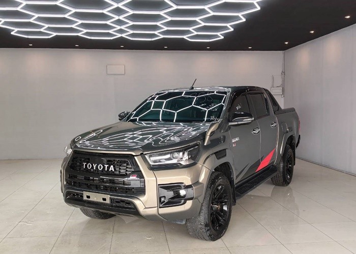 TOYOTA