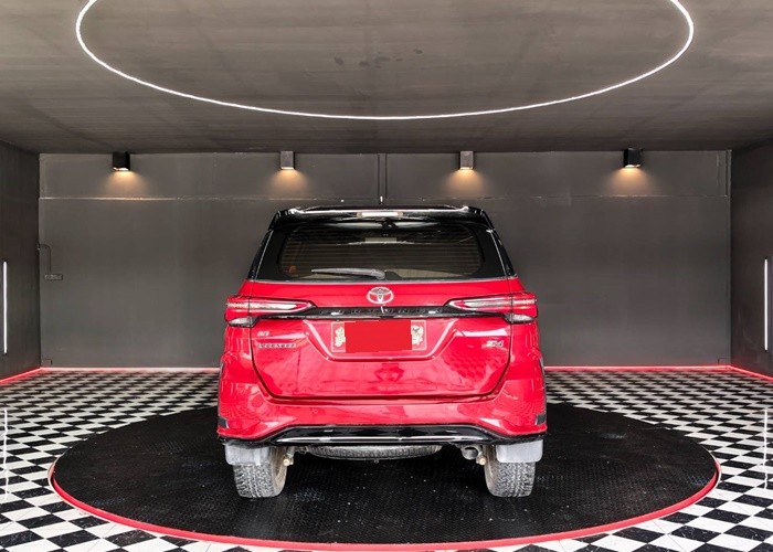 Used 9
                    TOYOTA
                     for Sale Image
