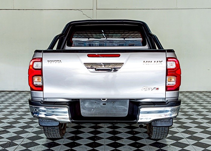 Used 8
                    TOYOTA
                     for Sale Image