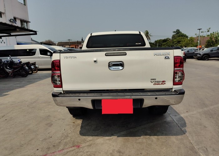 Used 12
                    TOYOTA
                     for Sale Image