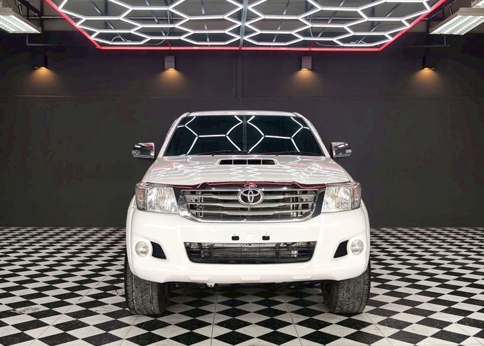 Used 12
                    TOYOTA
                     for Sale Image
