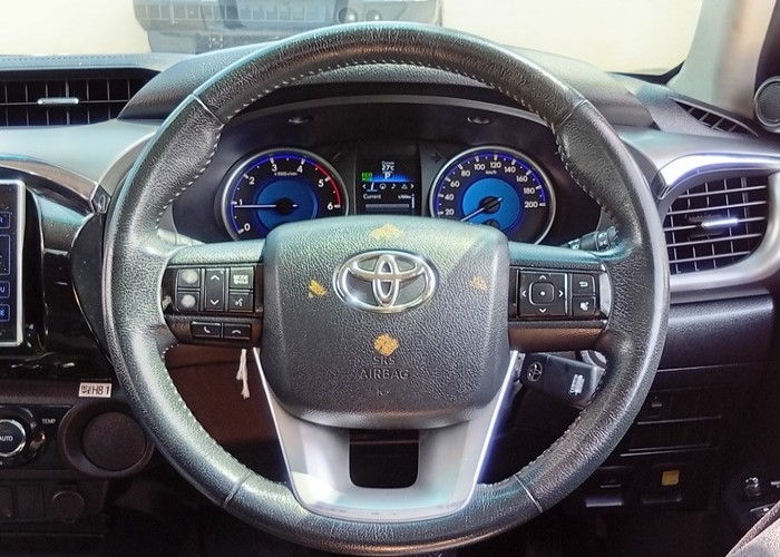 Used 8
                    TOYOTA
                     for Sale Image