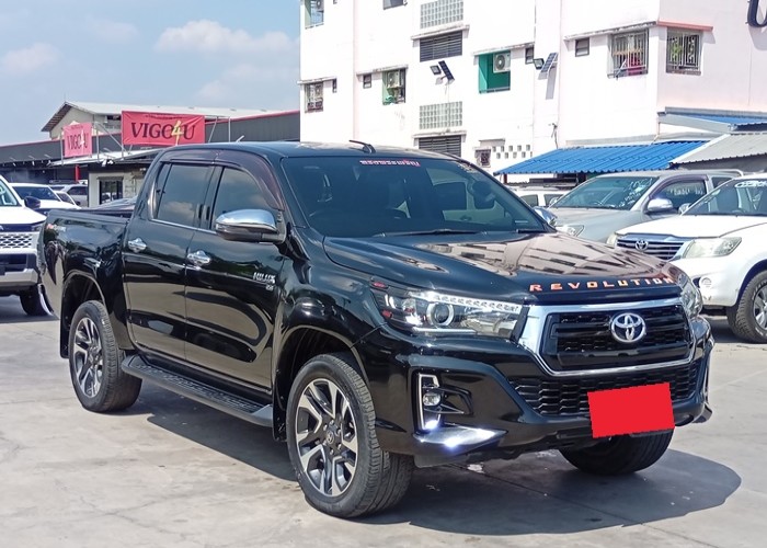 Used 8
                    TOYOTA
                     for Sale Image