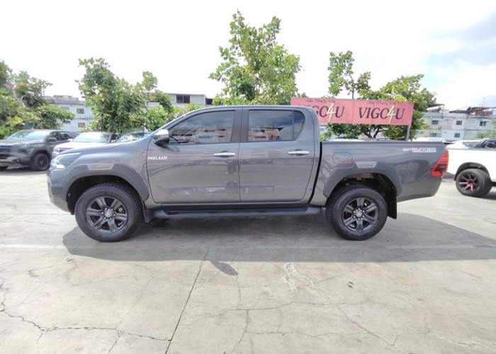 Used 12
                    TOYOTA
                     for Sale Image