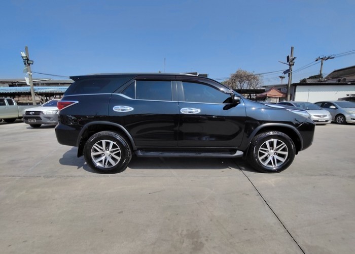 Used 10
                    TOYOTA
                     for Sale Image