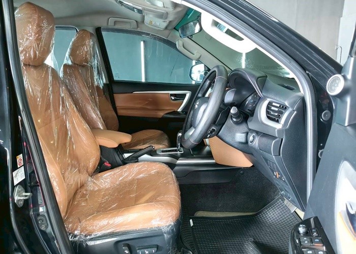 Used 10
                    TOYOTA
                     for Sale Image