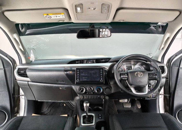 Used 5
                    TOYOTA
                     for Sale Image