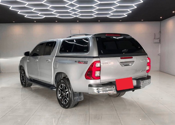 Used 9
                    TOYOTA
                     for Sale Image