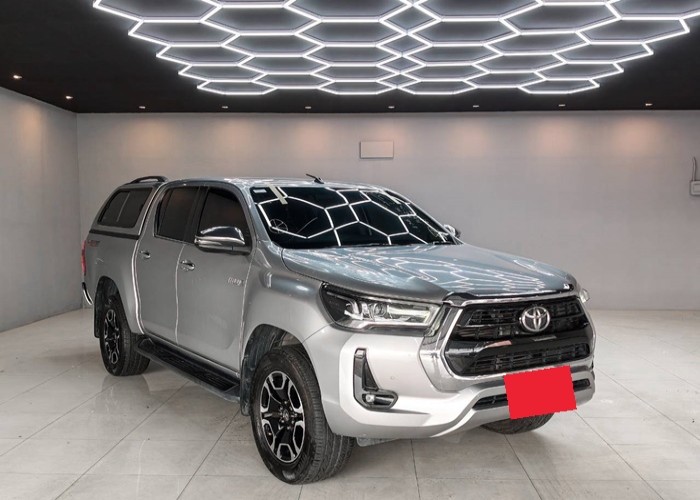 Used 9
                    TOYOTA
                     for Sale Image