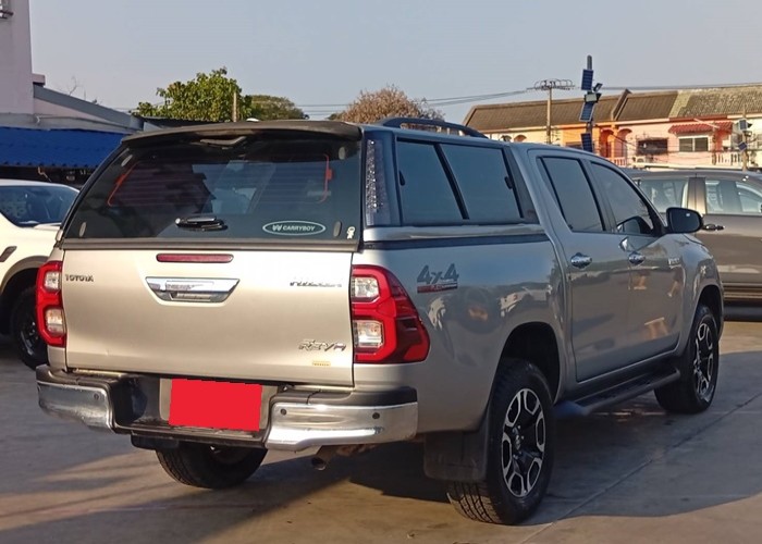 Used 5
                    TOYOTA
                     for Sale Image