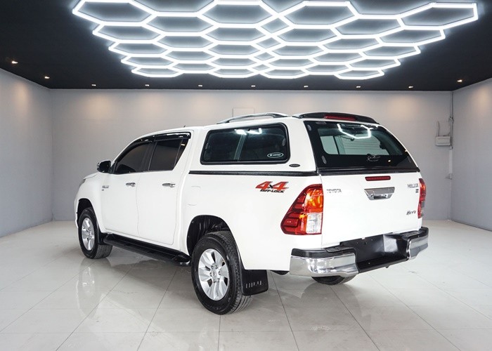 Used 5
                    TOYOTA
                     for Sale Image