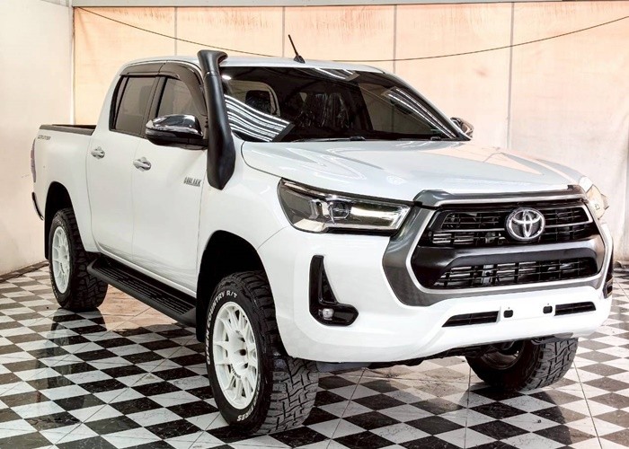 Used 11
                    TOYOTA
                     for Sale Image