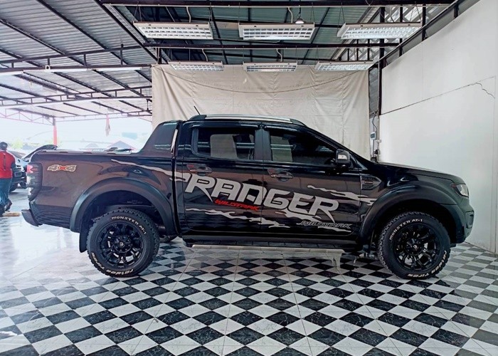 Used 7
                    FORD
                     for Sale Image