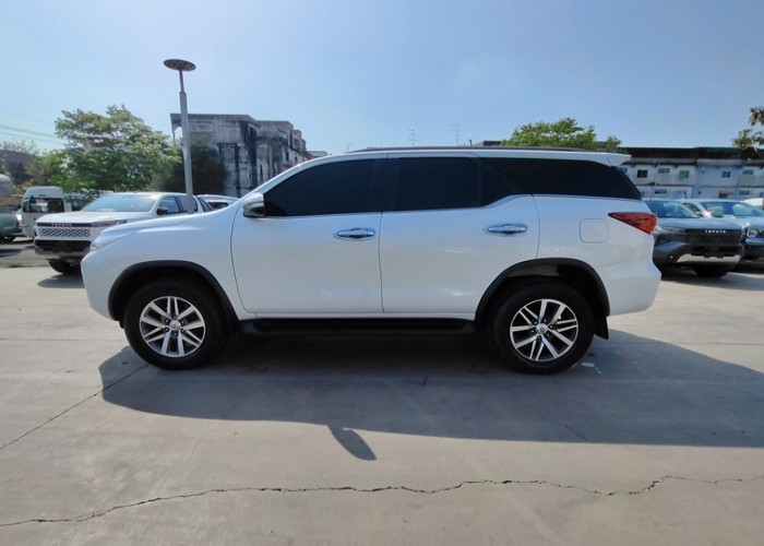 Used 7
                    TOYOTA
                     for Sale Image