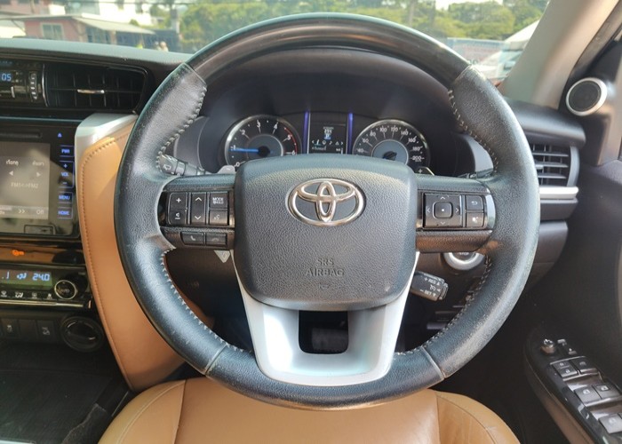 Used 7
                    TOYOTA
                     for Sale Image