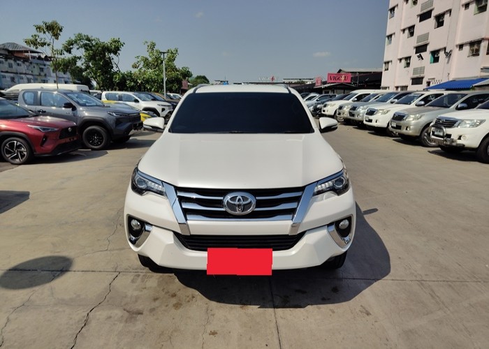 Used 7
                    TOYOTA
                     for Sale Image