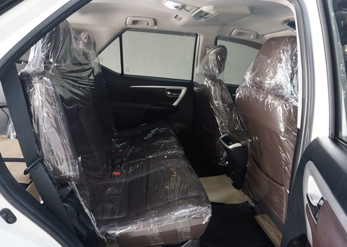 Used 5
                    TOYOTA
                     for Sale Image