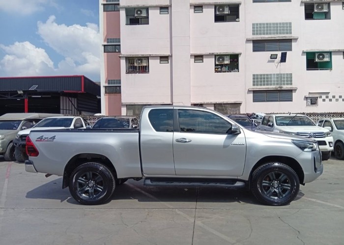Used 5
                    TOYOTA
                     for Sale Image