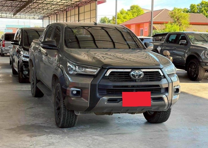 Used 9
                    TOYOTA
                     for Sale Image