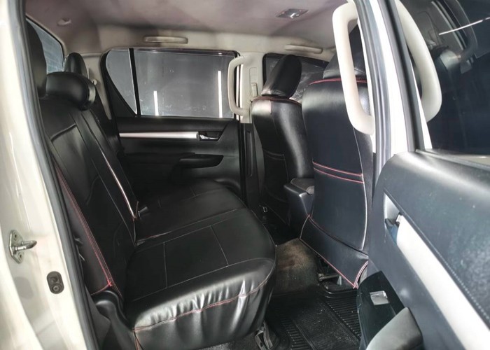 Used 10
                    TOYOTA
                     for Sale Image
