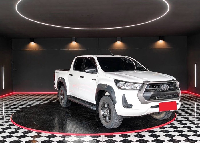 Used 10
                    TOYOTA
                     for Sale Image