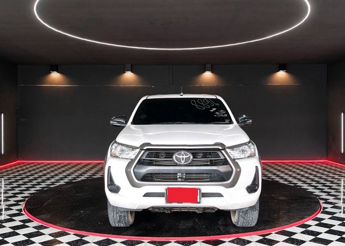 Used 10
                    TOYOTA
                     for Sale Image