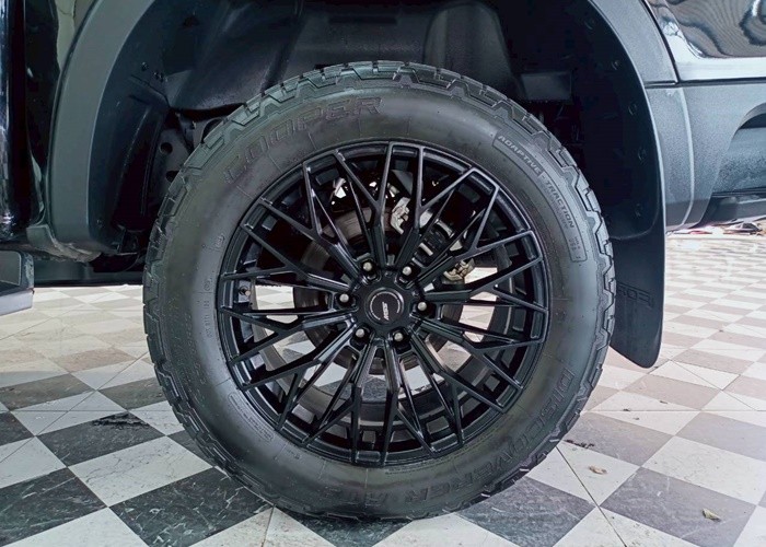 Used 7
                    FORD
                     for Sale Image