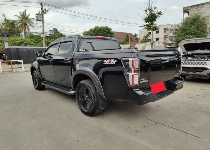 Used 6
                    ISUZU
                     for Sale Image