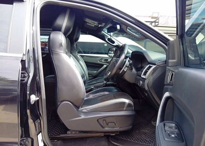 Used 6
                    FORD
                     for Sale Image