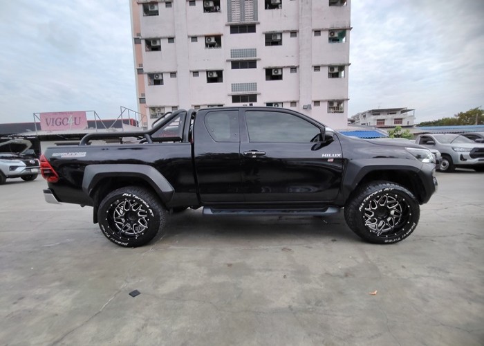 Used 1
                    TOYOTA
                     for Sale Image