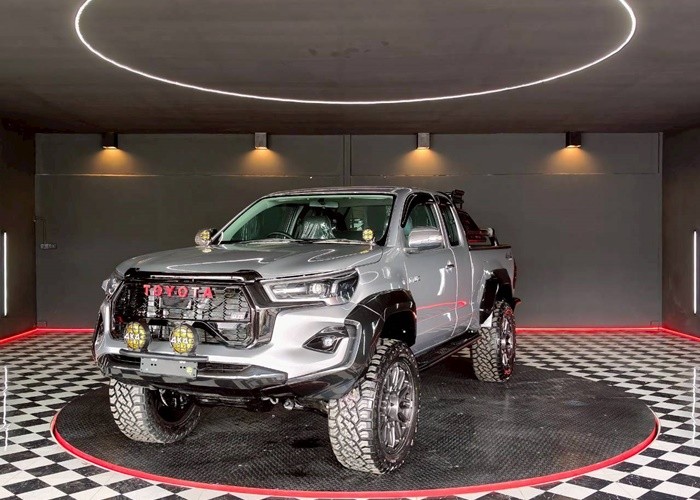 TOYOTA