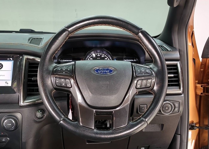 Used 6
                    FORD
                     for Sale Image