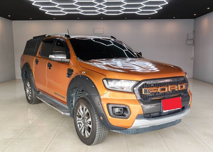 Used 6
                    FORD
                     for Sale Image