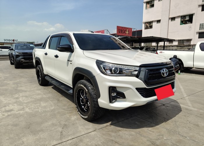 Used 9
                    TOYOTA
                     for Sale Image