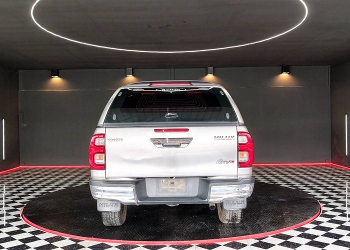 Used 5
                    TOYOTA
                     for Sale Image