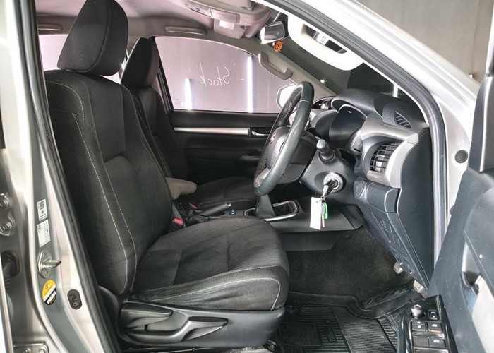 Used 5
                    TOYOTA
                     for Sale Image