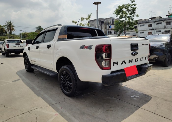 Used 6
                    FORD
                     for Sale Image