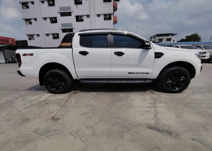 Used 6
                    FORD
                     for Sale Image