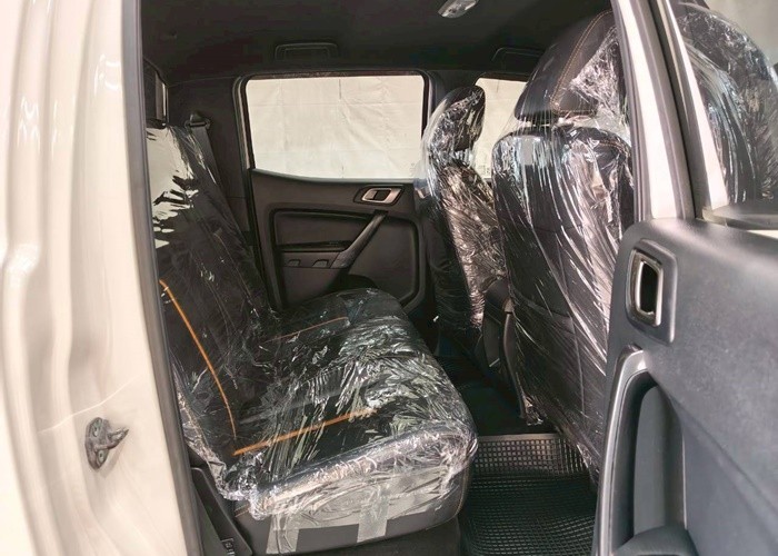 Used 6
                    FORD
                     for Sale Image