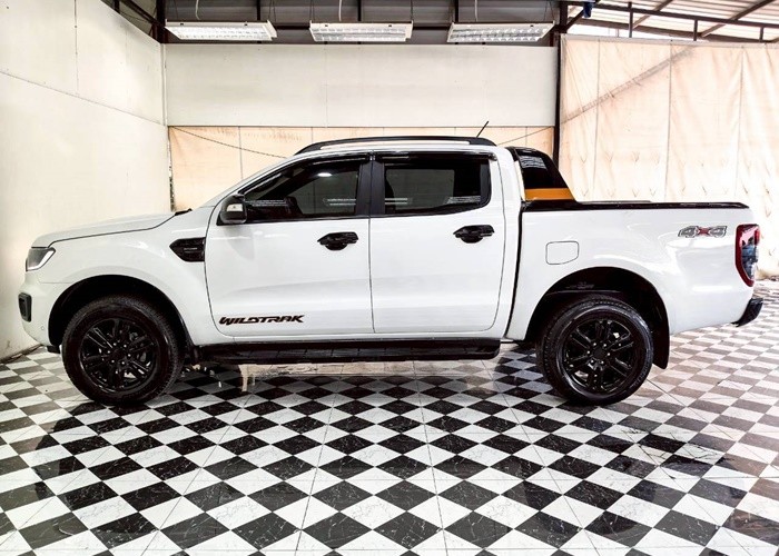 Used 6
                    FORD
                     for Sale Image