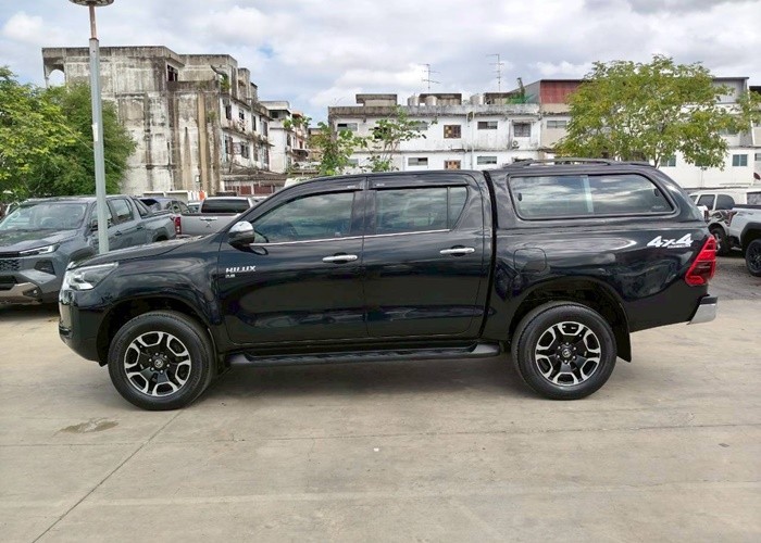 Used 4
                    TOYOTA
                     for Sale Image
