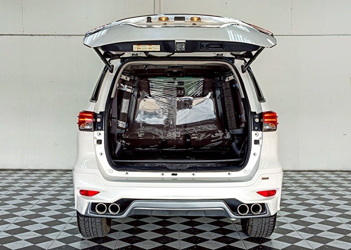 Used 9
                    TOYOTA
                     for Sale Image