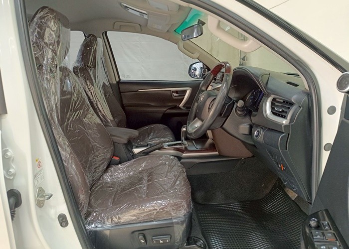 Used 9
                    TOYOTA
                     for Sale Image