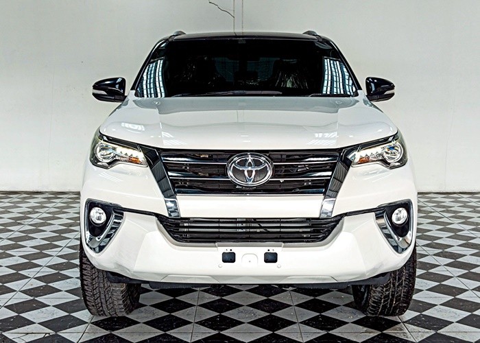 Used 9
                    TOYOTA
                     for Sale Image