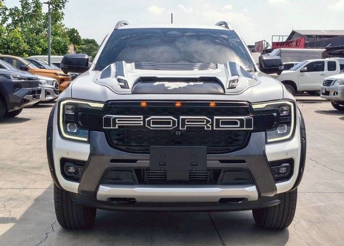 Used 10
                    FORD
                     for Sale Image