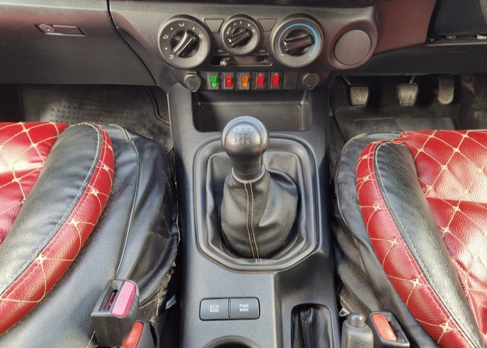 Used 7
                    TOYOTA
                     for Sale Image