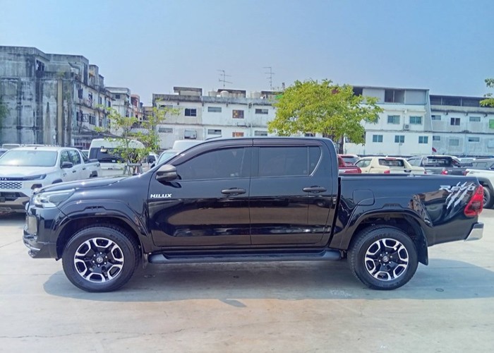 Used 9
                    TOYOTA
                     for Sale Image