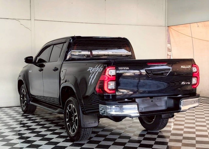 Used 9
                    TOYOTA
                     for Sale Image
