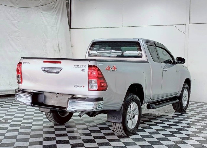 Used 8
                    TOYOTA
                     for Sale Image