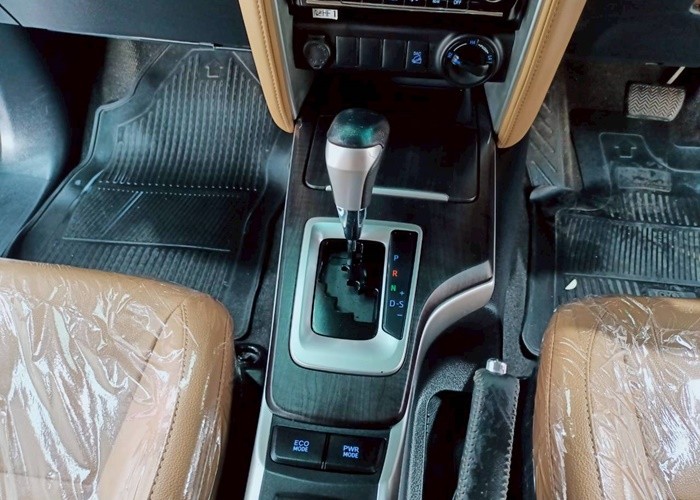 Used 8
                    TOYOTA
                     for Sale Image